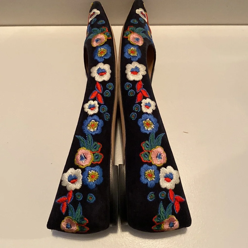 Tory Burch Black Pointed Toe Floral Embroidered Flats - Picture 3 of 6